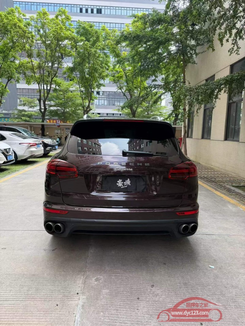 21年佛山保时捷Macan