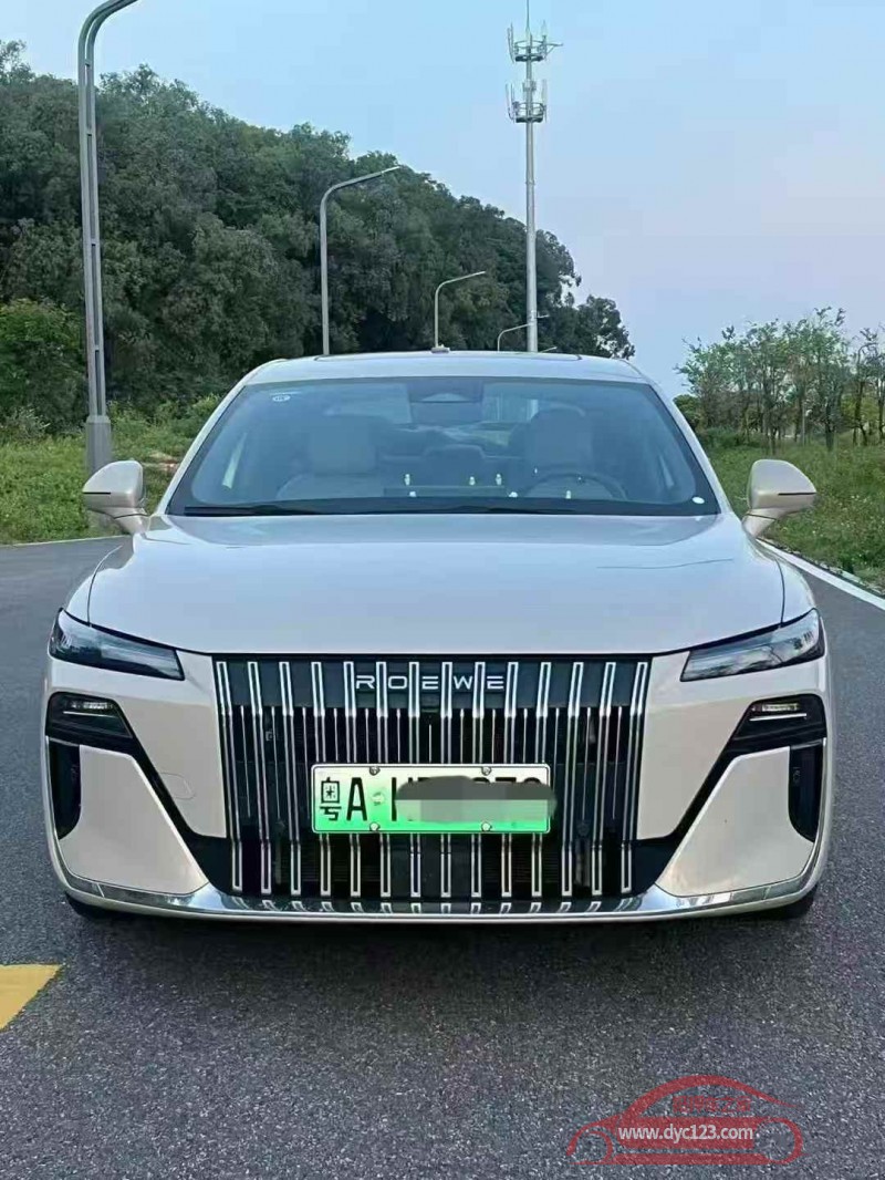 26年湛江荣威M7