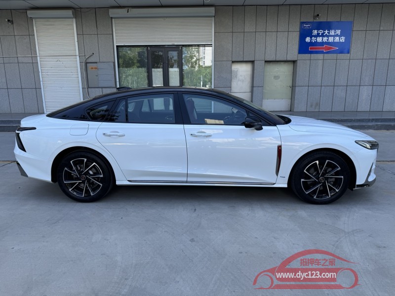 25年济宁红旗H6