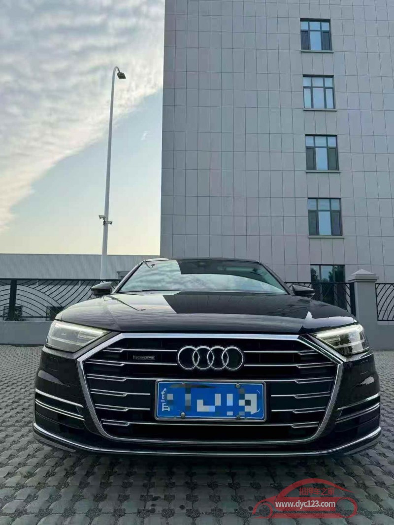 22年东营奥迪A8L