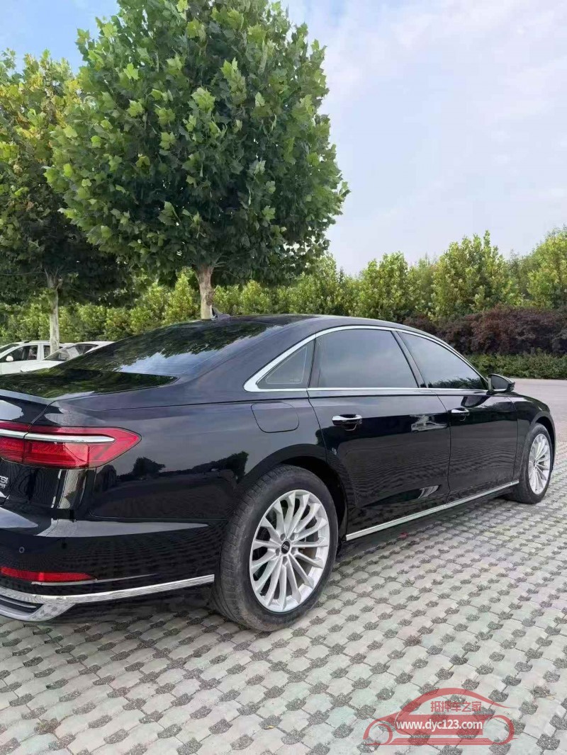 22年东营奥迪A8L