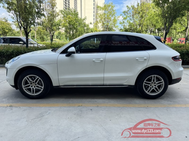 16年济宁保时捷Macan