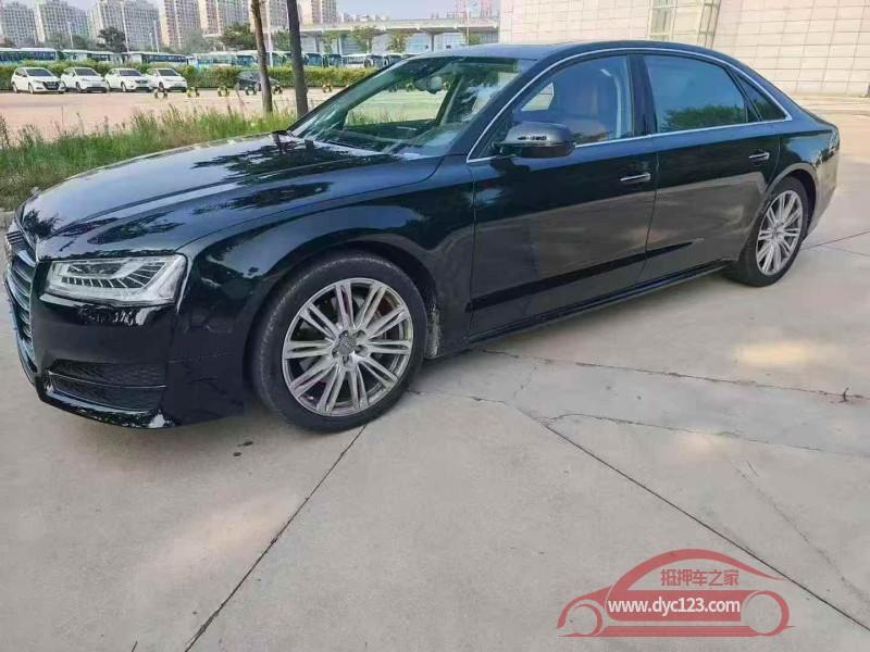 18年东营奥迪A8L