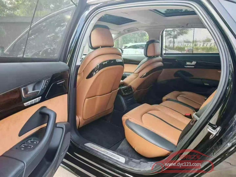 18年东营奥迪A8L