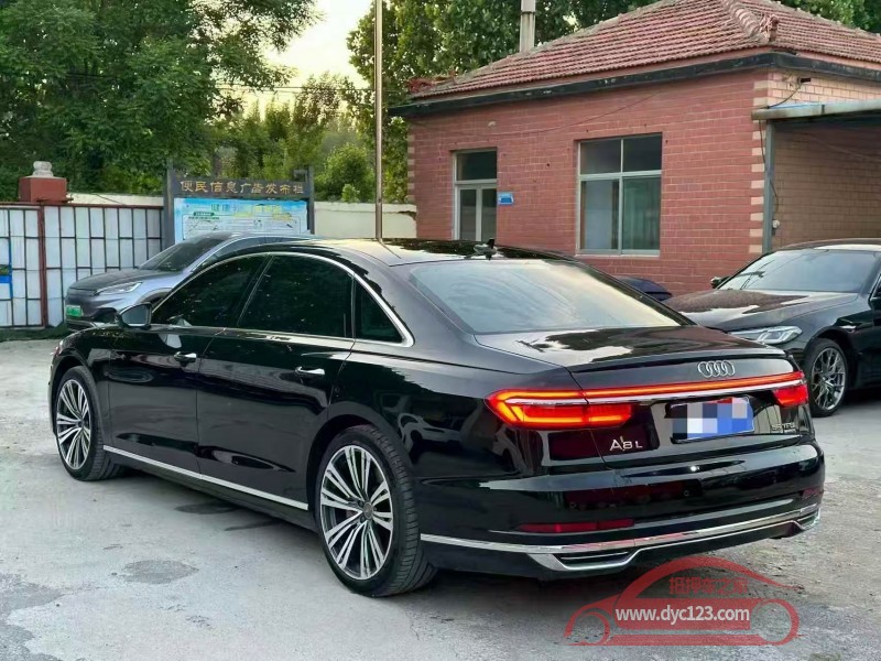 18年淄博奥迪A8L